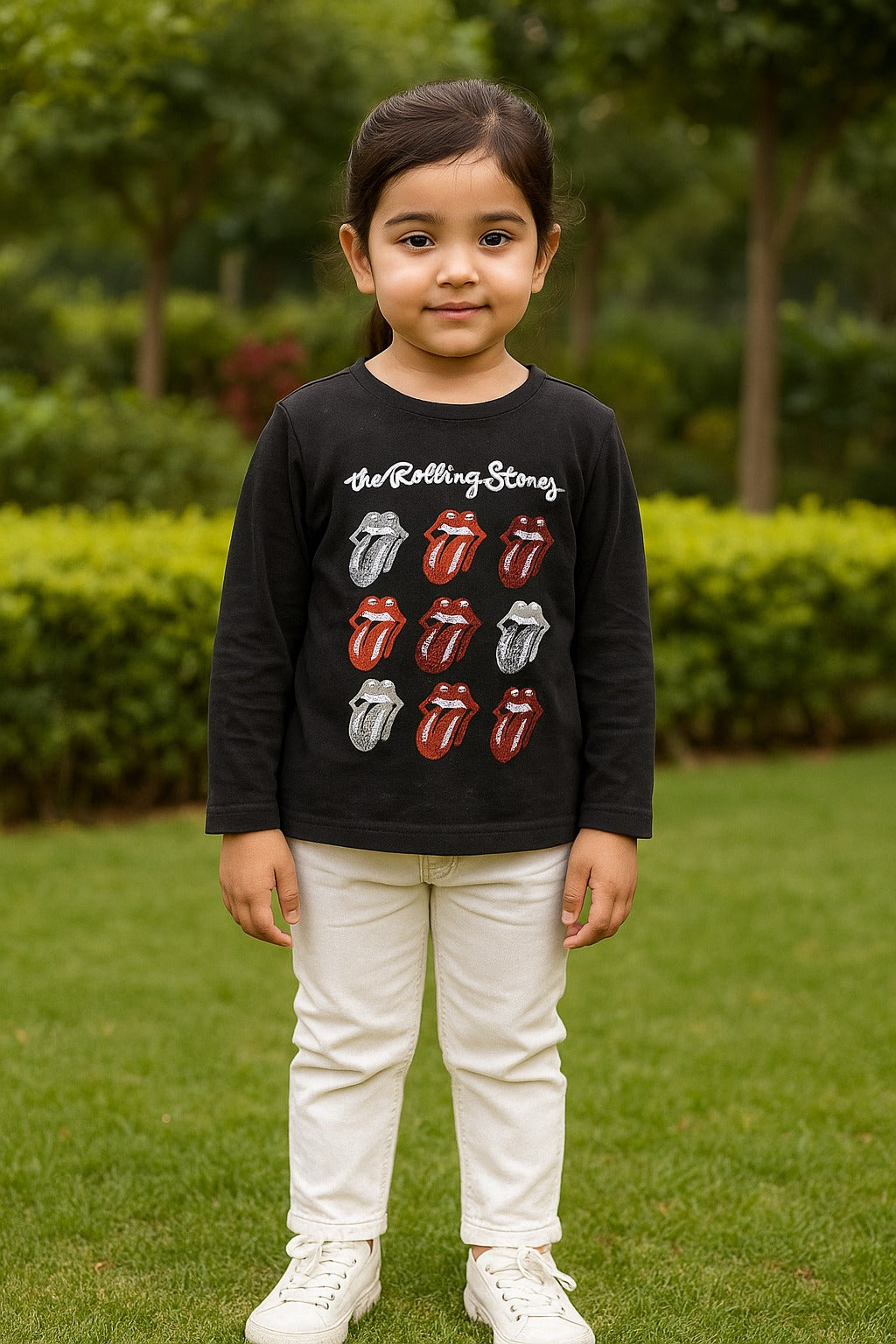 Kids Graphic Long-Sleeve Sweatshirt – Black